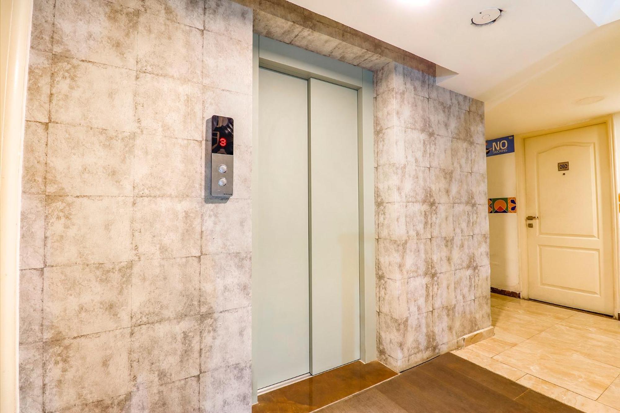 Fabhotel Park Inn - Indiranagar Bangalore Ngoại thất bức ảnh